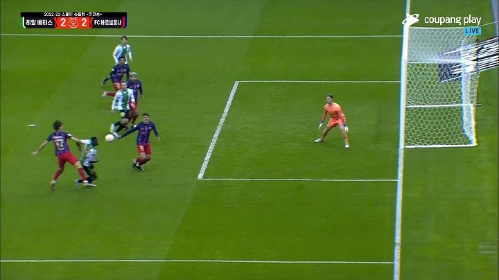 Betis v Barcelona Betis re-coordinated goal 2-2 Shaking. Shaking.