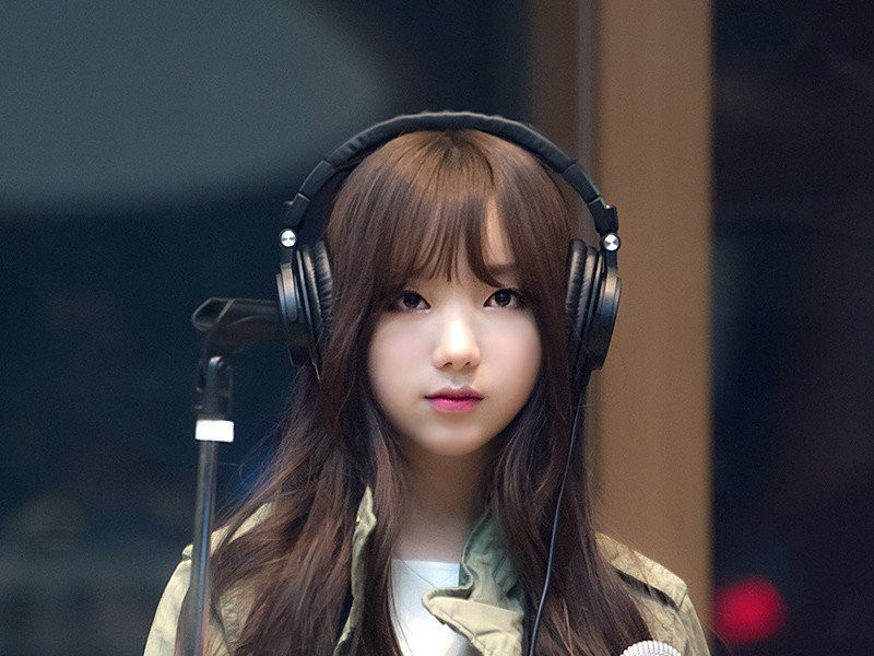Lovelyz Kei's expressionless expression.