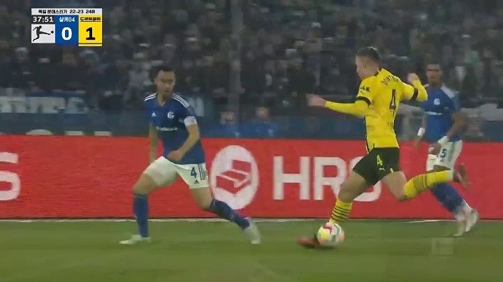 Schalke v Dortmund Dortmund Schlotterbeck's first goalL, l, l, l, l, l. L, l, l, l, l, l.