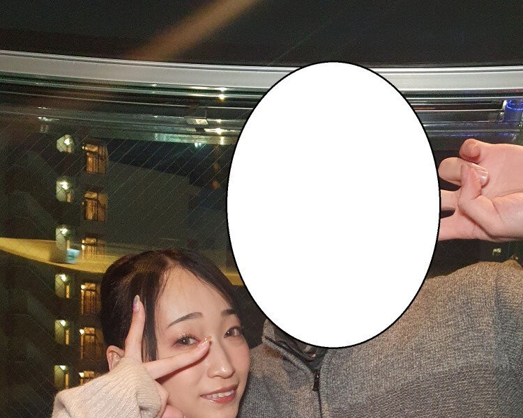 The story of going to a bar in Tokyo to meet former AV actor Hasumi Kurea.txt