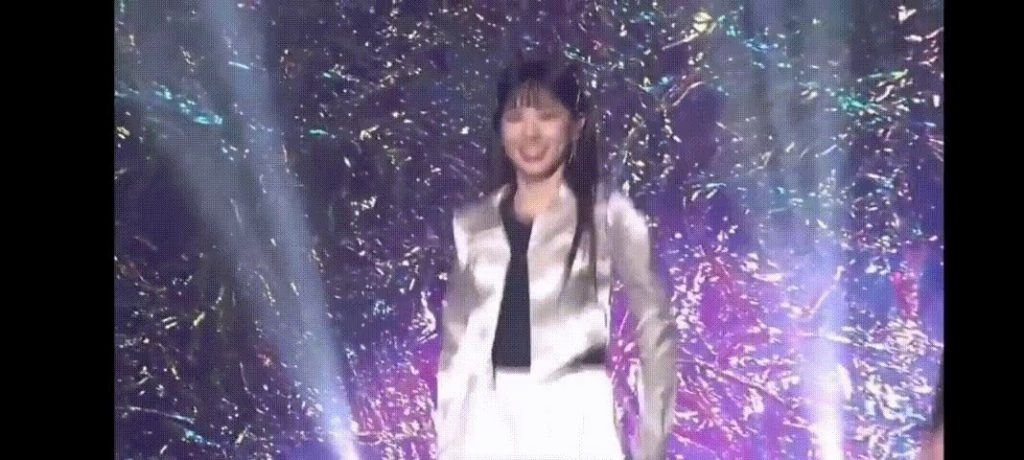 Park Eunbin dancing L.O.다이.E Dive at the fan meeting