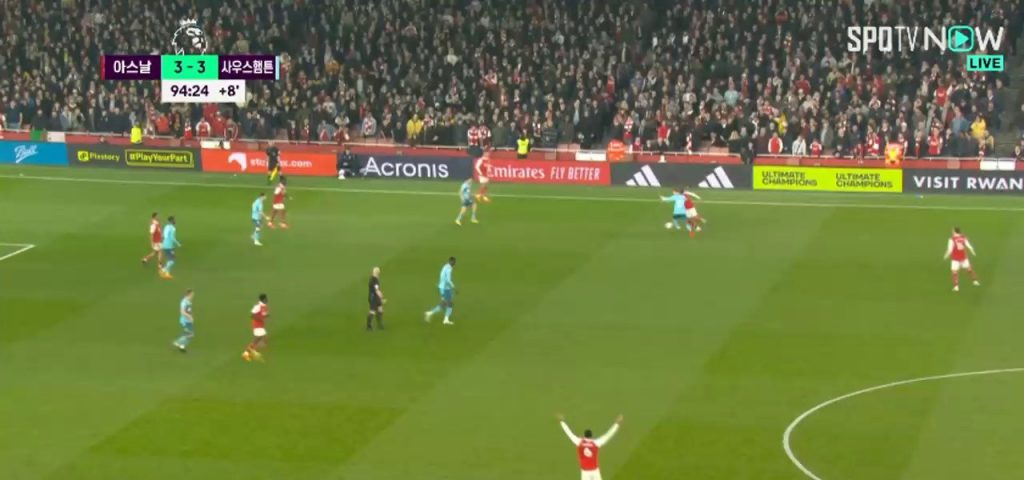 Arsenal v Southampton Ah Nelson This is slightly off the mark Shaking. Shaking