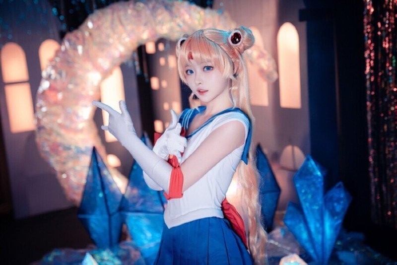 Search Caution Sailor Moon Cosplay