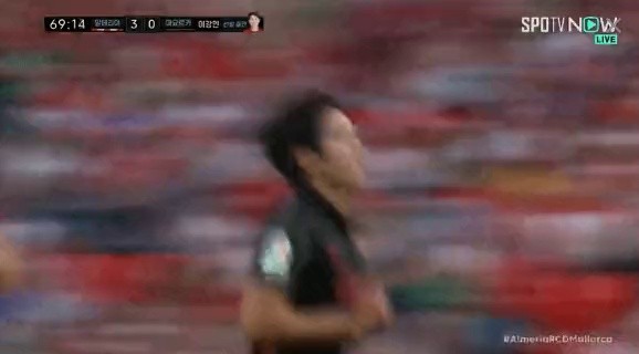 Almeria vs Mallorca Lee Kang-in replaced in 70 minutes.gif