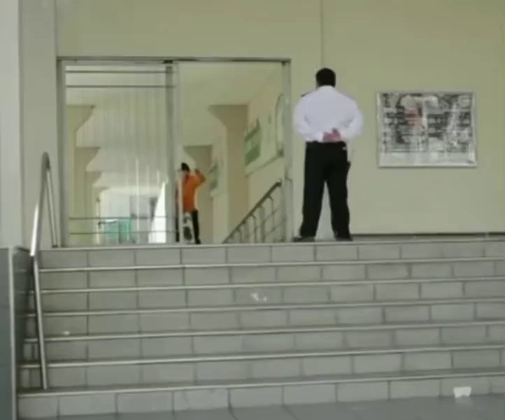 (SOUND)a security guard who blocks skateboards