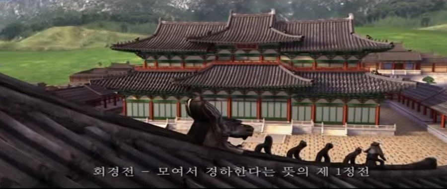 I'm into hanok architecture these days, and Gyeongju was amazing