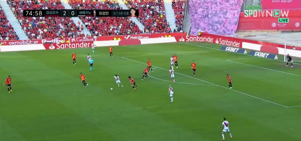 (SOUND)Mallorca VS Bayekano commentator breaks the strength and moves forward Shaking