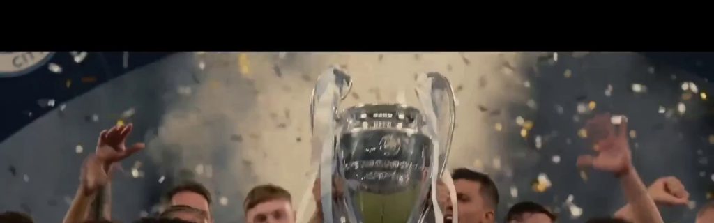 (SOUND)Zeco looking at Manchester City's team in the championship ceremony