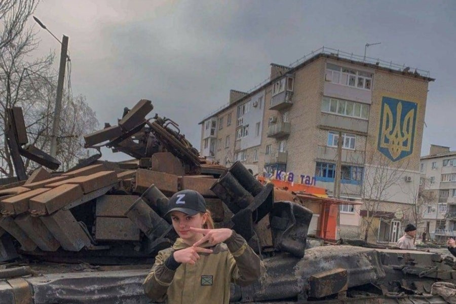 Russian Women Invade Ukraine