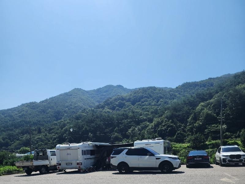 Camping people in Hamyang-gun, Gyeongsangnam-do