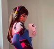 Song Hana cosplay with damage from the back