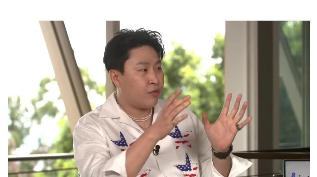 Korean comedians who are distracted by American self-padding