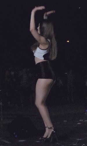 A girl group member who is competing with her butt