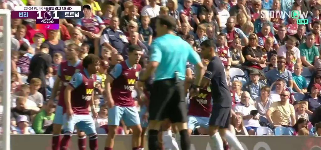 (SOUND)Burnley vs Tottenham Romero come-from-behind goal Shaking. Shaking