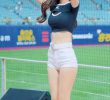 Cheerleader Kim Hae-ri, the king of proportion. Cheerleader