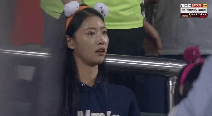 Mi-Joo is flustered by Hanwha's play