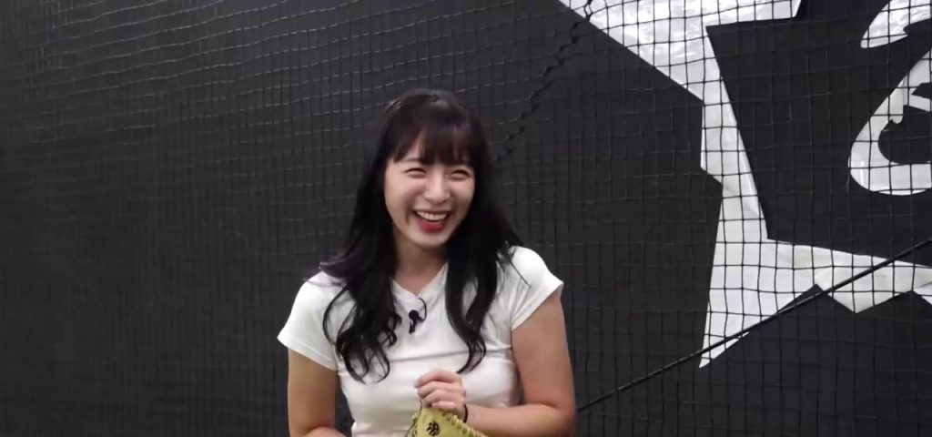 (SOUND)Hanwha left-handed fireballer Ha Ji-won cheerleader mp4