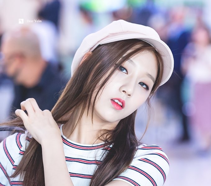 Unexpected body line of LOVELYZ Yein