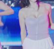 (SOUND)Front zipper, off-solder, shiny upper chest, V-girl Eunji
