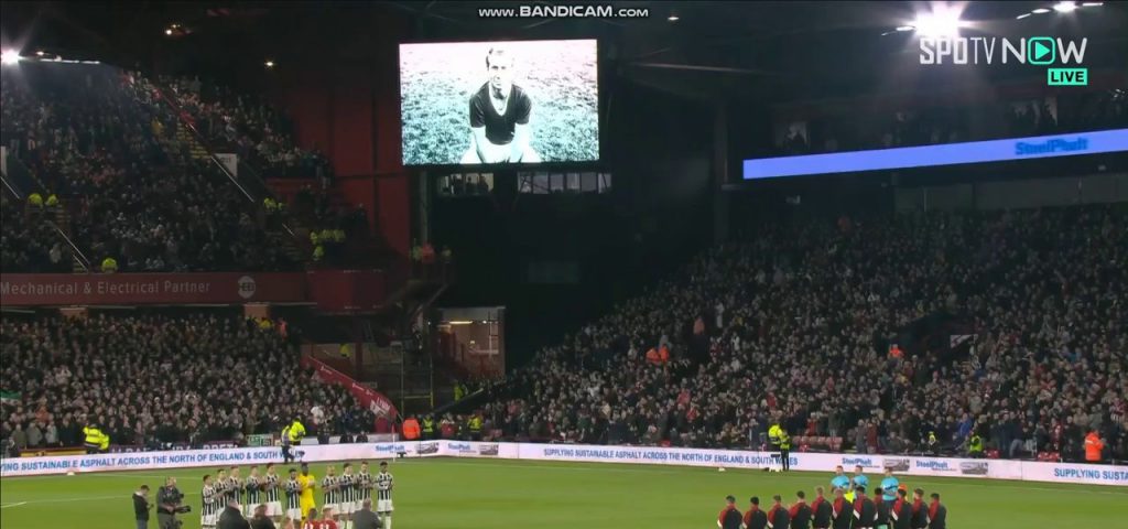 (SOUND)Sheffield vs United Sir Bobby Charlton players in memory