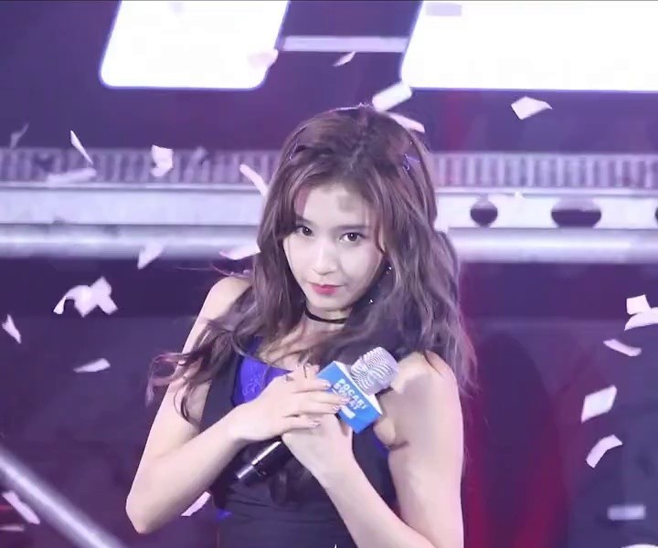 (SOUND)SANA has paper in her mouth