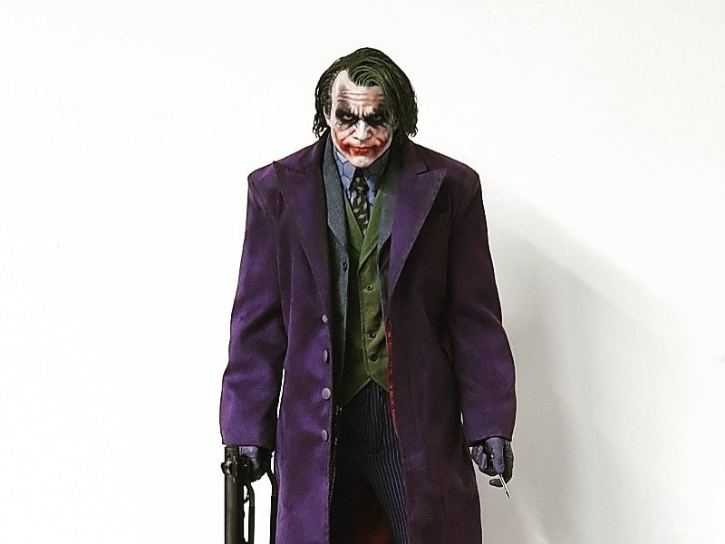 I'm going to upload the Dark Knight Joker figure