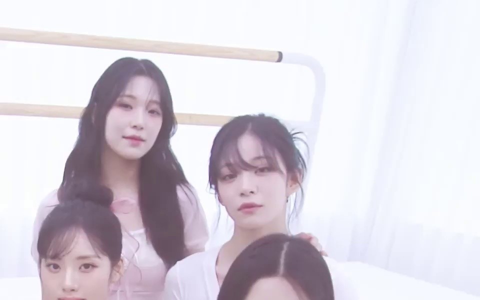 fromis_9 in pastel-toned ballets - 2024 Season's Greeting Mood Teaser