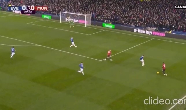Rooney and Garnacho goal comparison gif