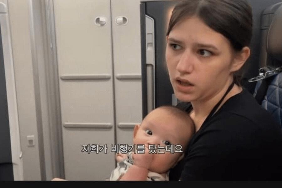 a family suddenly upset in the airplane seat