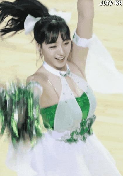 Cheerleader Jiwon, cheerleader, shiny uniform