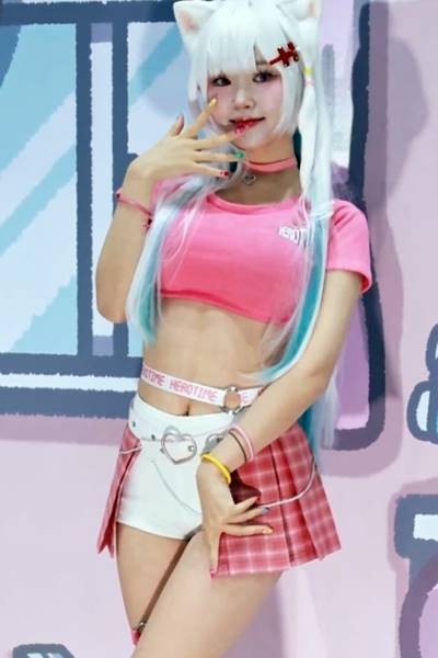 Hong Ji Eun Hero Time Hitami Cosplay Pink Crop T-shirt