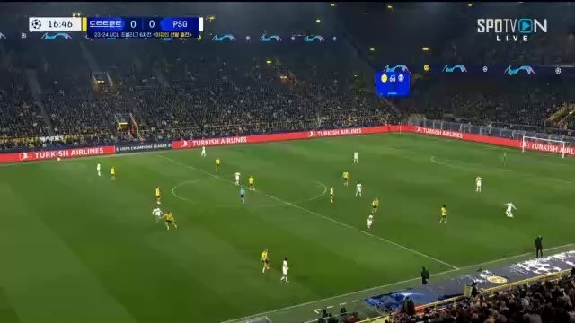 Dortmund vs Paris (c) C. (c) CCrazy Jules Super Save