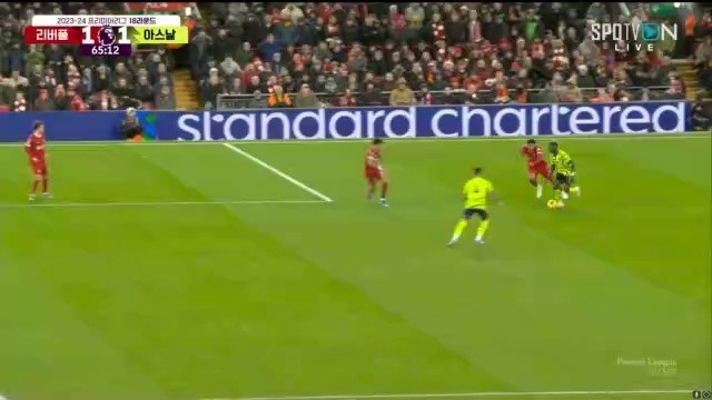Liverpool vs. Arsenal crashed and got up and Rudy fell