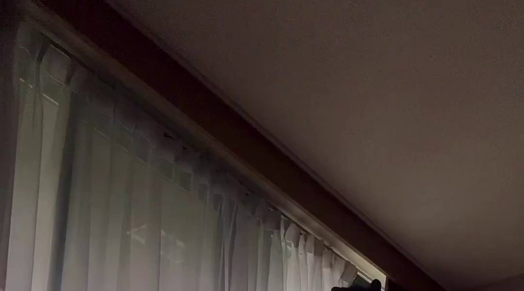 (SOUND)She's preparing for a Christmas event and waiting for her boyfriend at her hotel room