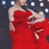 Fromis_9's Baek Ji-heon ㅗ who transformed from black and red tango outfit into a red dress (c) C