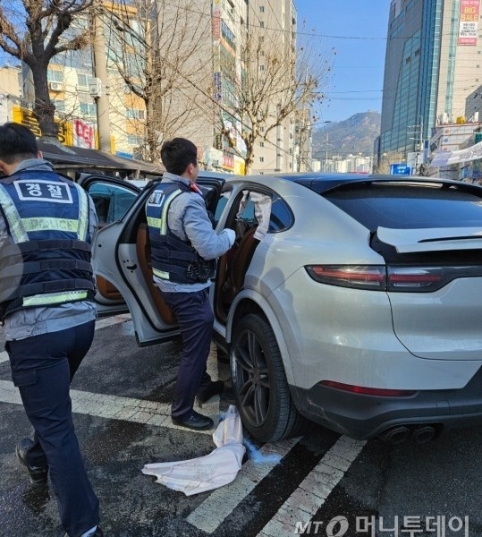 The accident of a Porsche sudden acceleration in Eunpyeong-gu