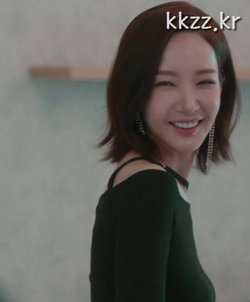 Mesh stockings Park Min-young's gifs