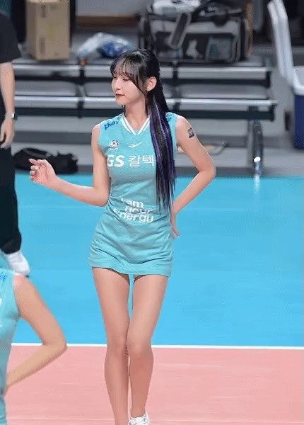 GS Caltex Jung Hee-jung Cheerleader Body