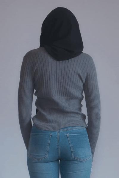Jeans down hijab girl showing off her back figure