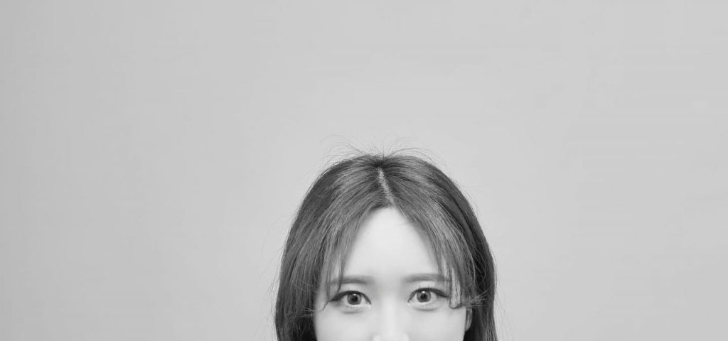 Shin Se-hee, Yoon Jina Lee Geum-ju