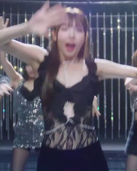 ONE SPARK Performance Video Nayeon's bust