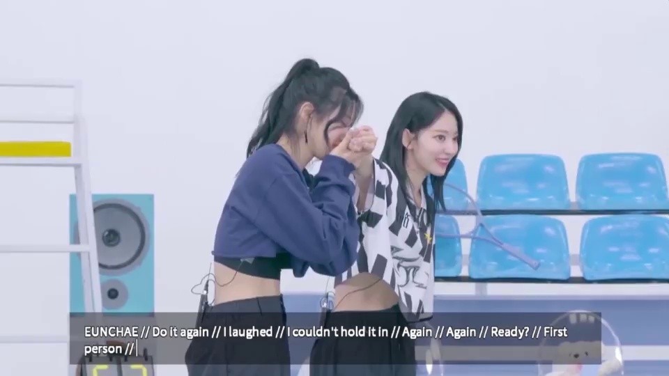 (SOUND)The youngest member of Le Seraphim, Eunchae