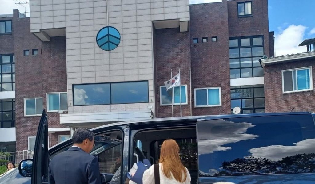 Nam Bo-ra donated a car to an orphanage