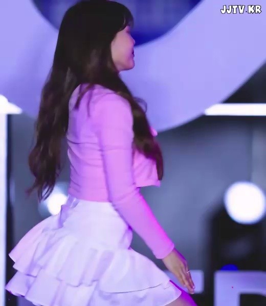 Oh My Girl Hyojung's transparent underwear in white underpants