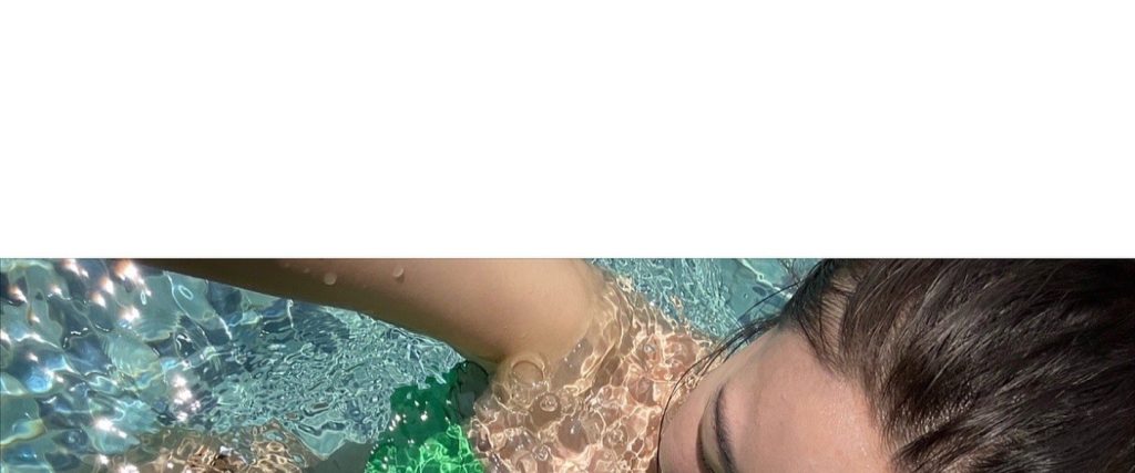 Bang Minah swimming pool green tube top + high leg white thong bikini body exposed