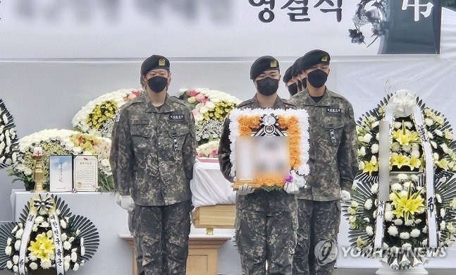Fellow trainees who died """"No signs of health problems were reported to executives""""