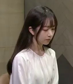 A baduk beauty born in 2002