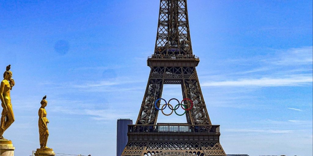 Olympic rings installed on the Eiffel Tower