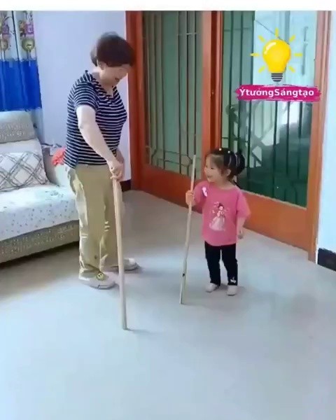 (SOUND)Tier 0 grandmother playing with her granddaughter