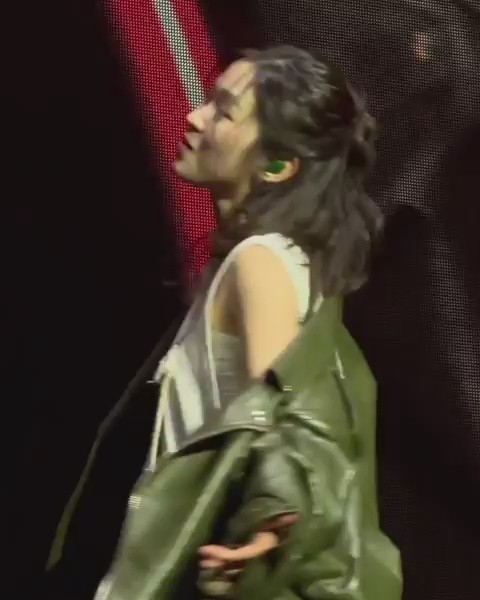 Leather jacket + torn white hot pants with baggy gap + ITZY Ryujin